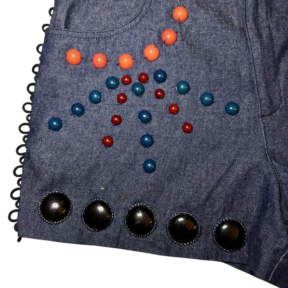 Anna Sui Beaded Summer Fashion Shorts - Picture 8 of 11